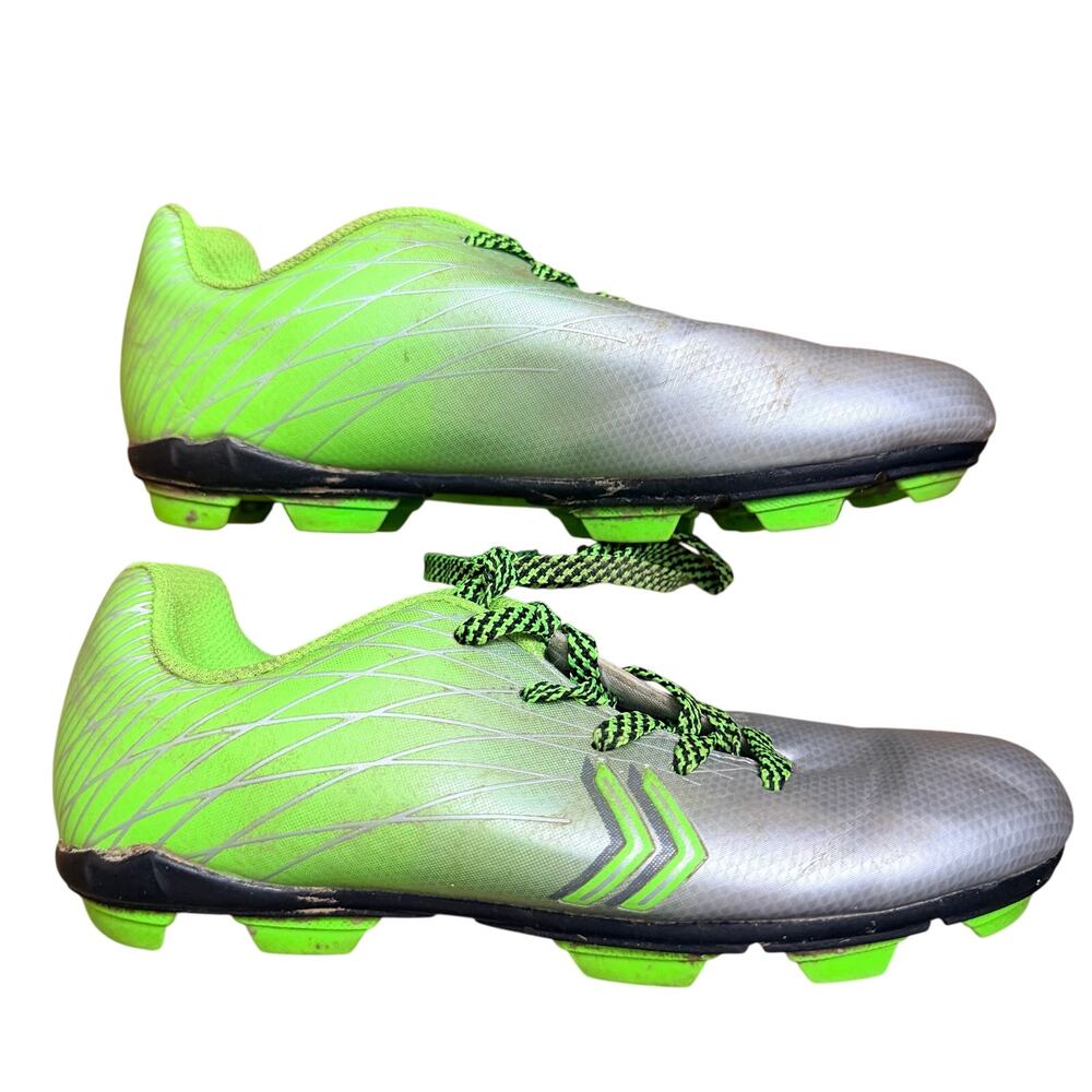 DSG Boys Soccer Cleats Shoes Training Sports Green Silver Size 1